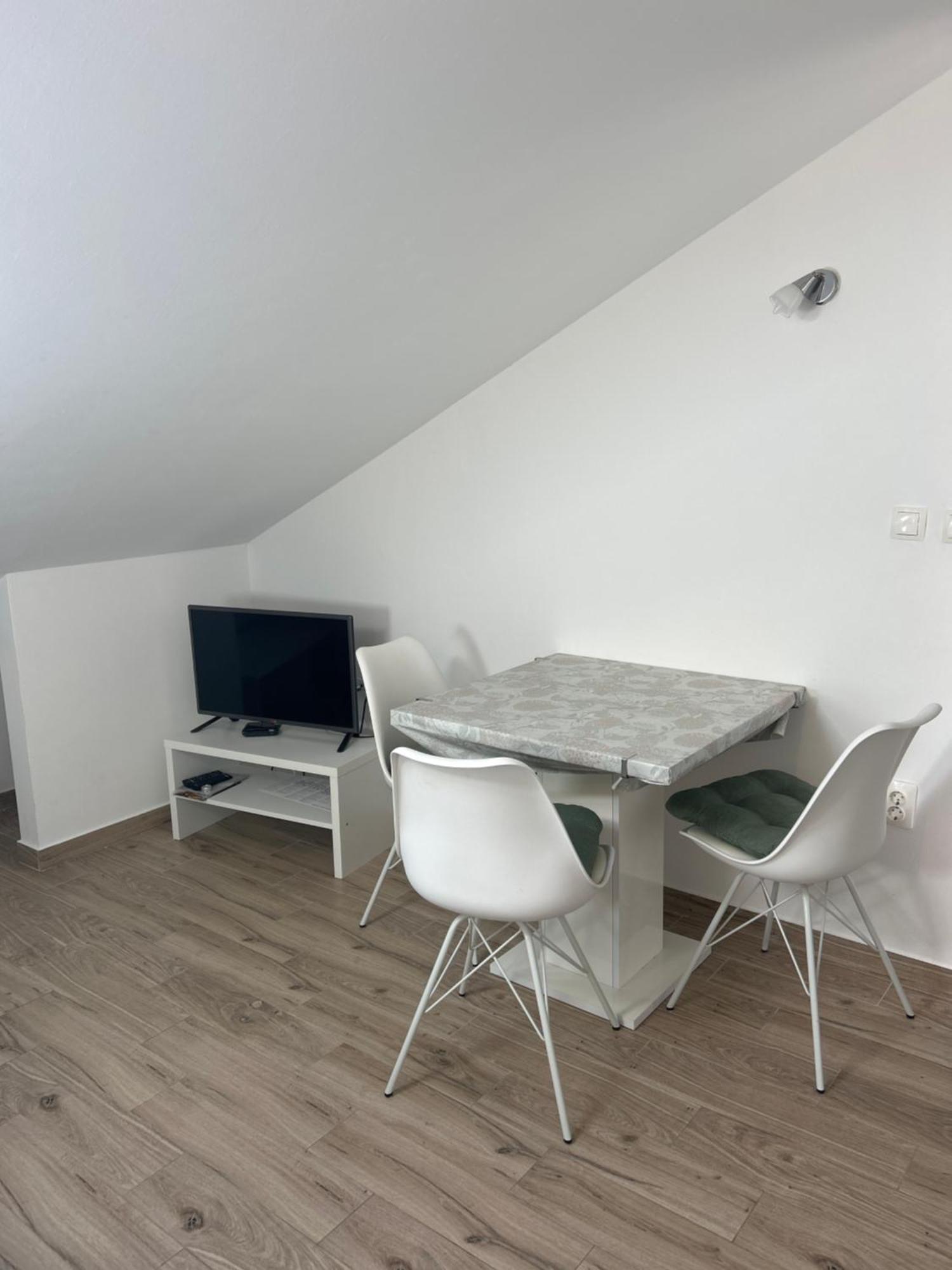 Apartments Purkovic Vodice Esterno foto