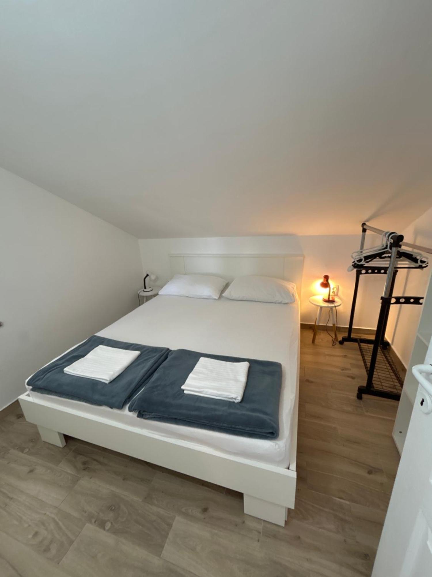 Apartments Purkovic Vodice Esterno foto