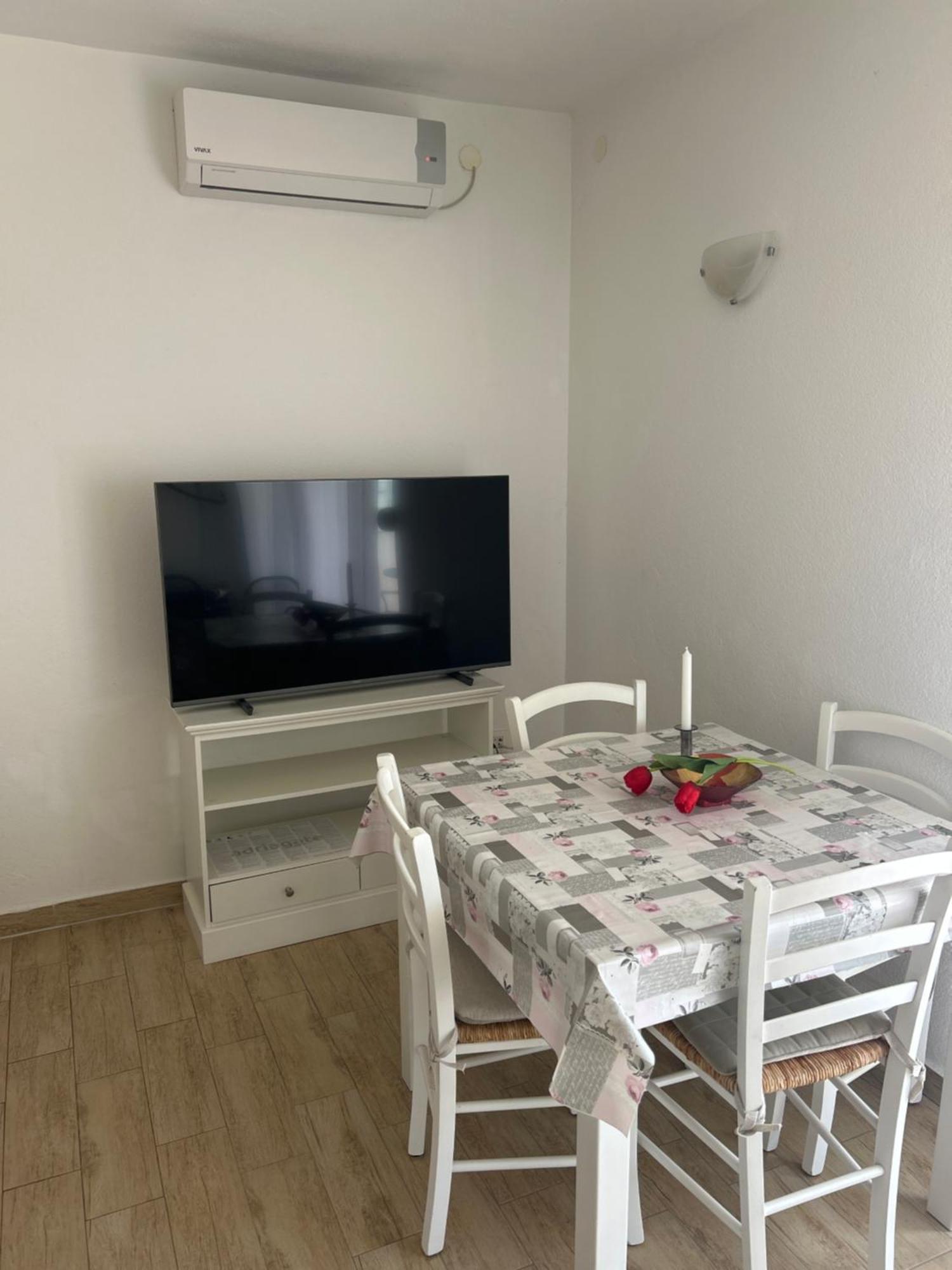 Apartments Purkovic Vodice Esterno foto