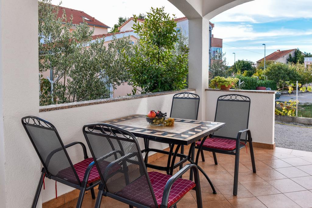 Apartments Purkovic Vodice Esterno foto