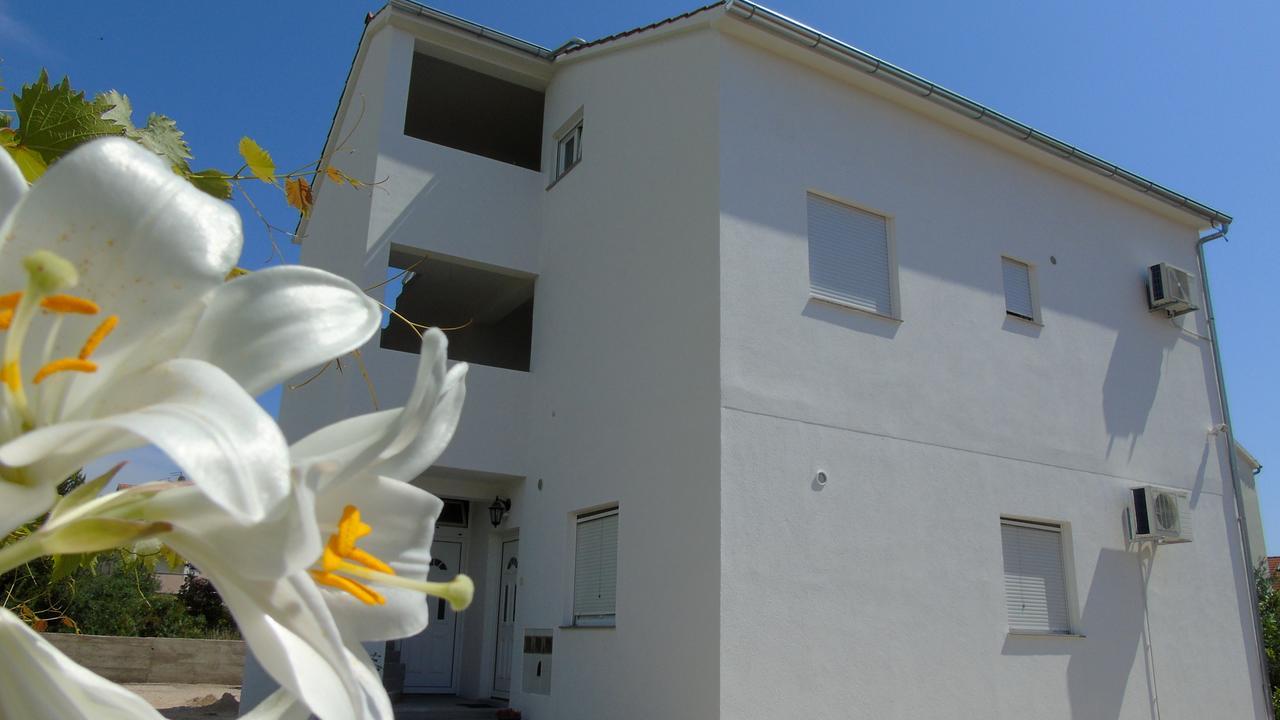 Apartments Purkovic Vodice Esterno foto