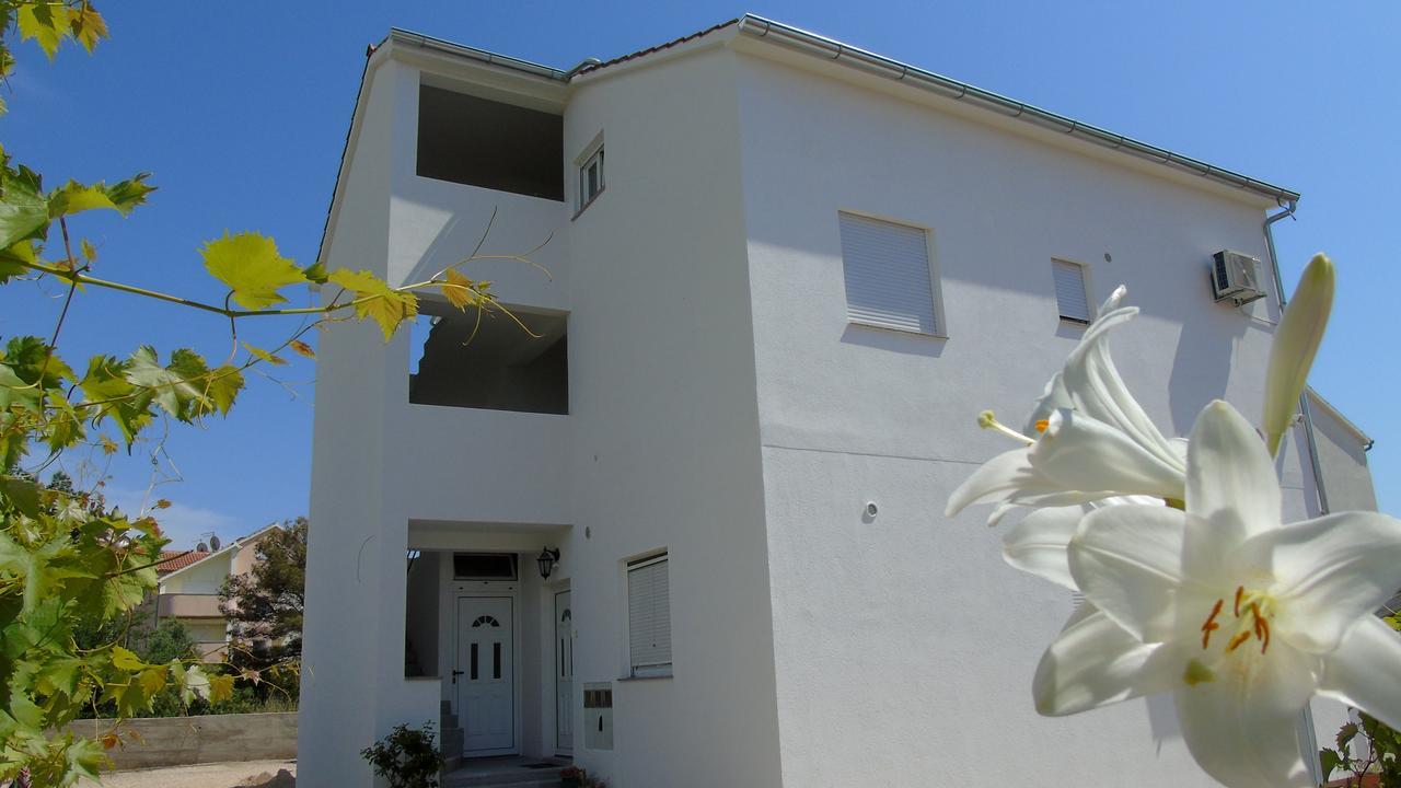 Apartments Purkovic Vodice Esterno foto