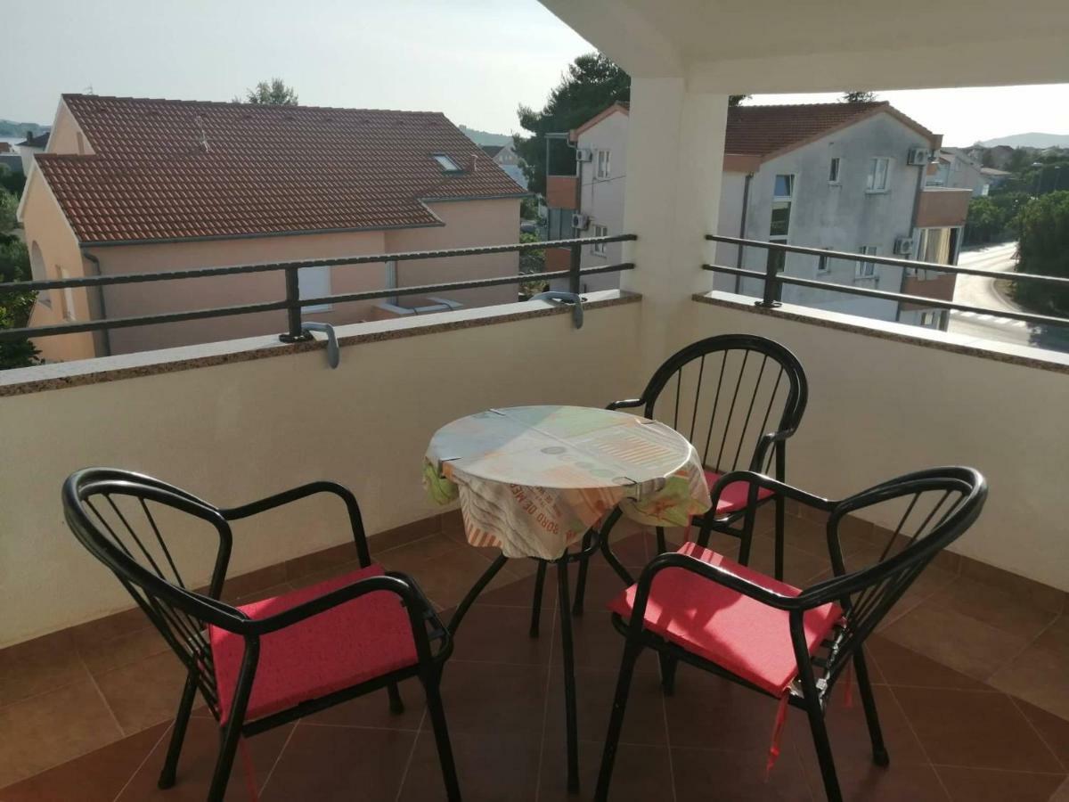 Apartments Purkovic Vodice Esterno foto